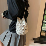 將圖片載入圖庫檢視器 Black White Summer Woven Beach Bucket Bag Purse -Showtown