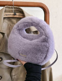 Laden Sie das Bild in den Galerie-Viewer, Fashion Winter Furry Faux Fur Sling Bag-Showtown