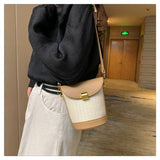 將圖片載入圖庫檢視器 Straw And Leather Bucket Crossbody Bag-Showtown