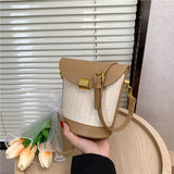 將圖片載入圖庫檢視器 Straw And Leather Bucket Crossbody Bag-Showtown