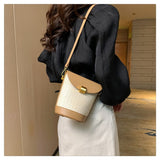 이미지를 갤러리 뷰어에 로드 , Straw And Leather Bucket Crossbody Bag-Showtown