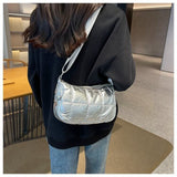 將圖片載入圖庫檢視器 Women Bling Puffer Swing Bag-Showtown